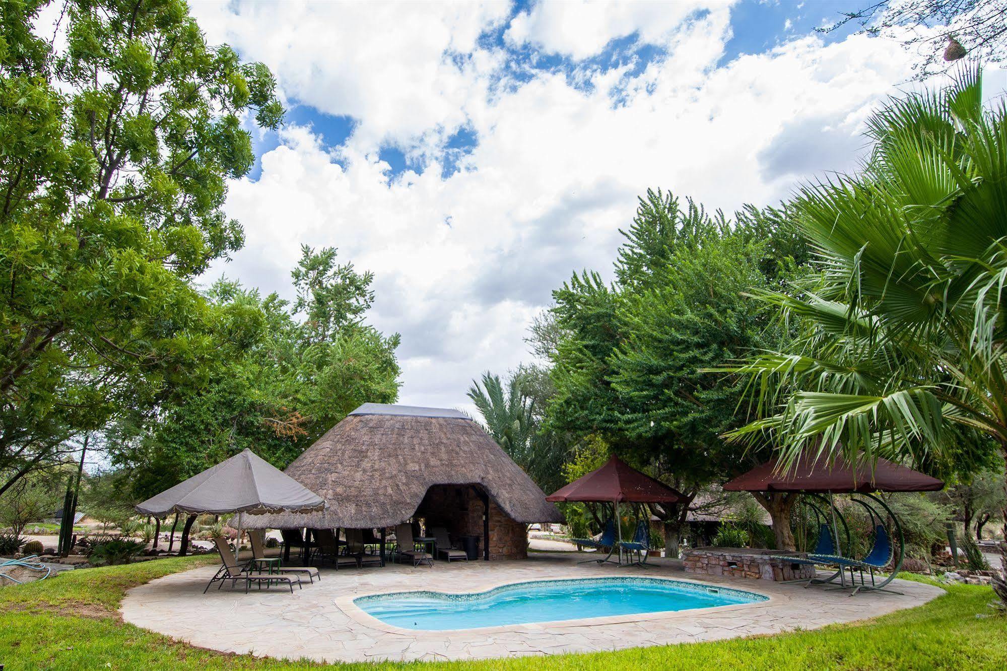 Etusis Lodge Usakos Exterior photo